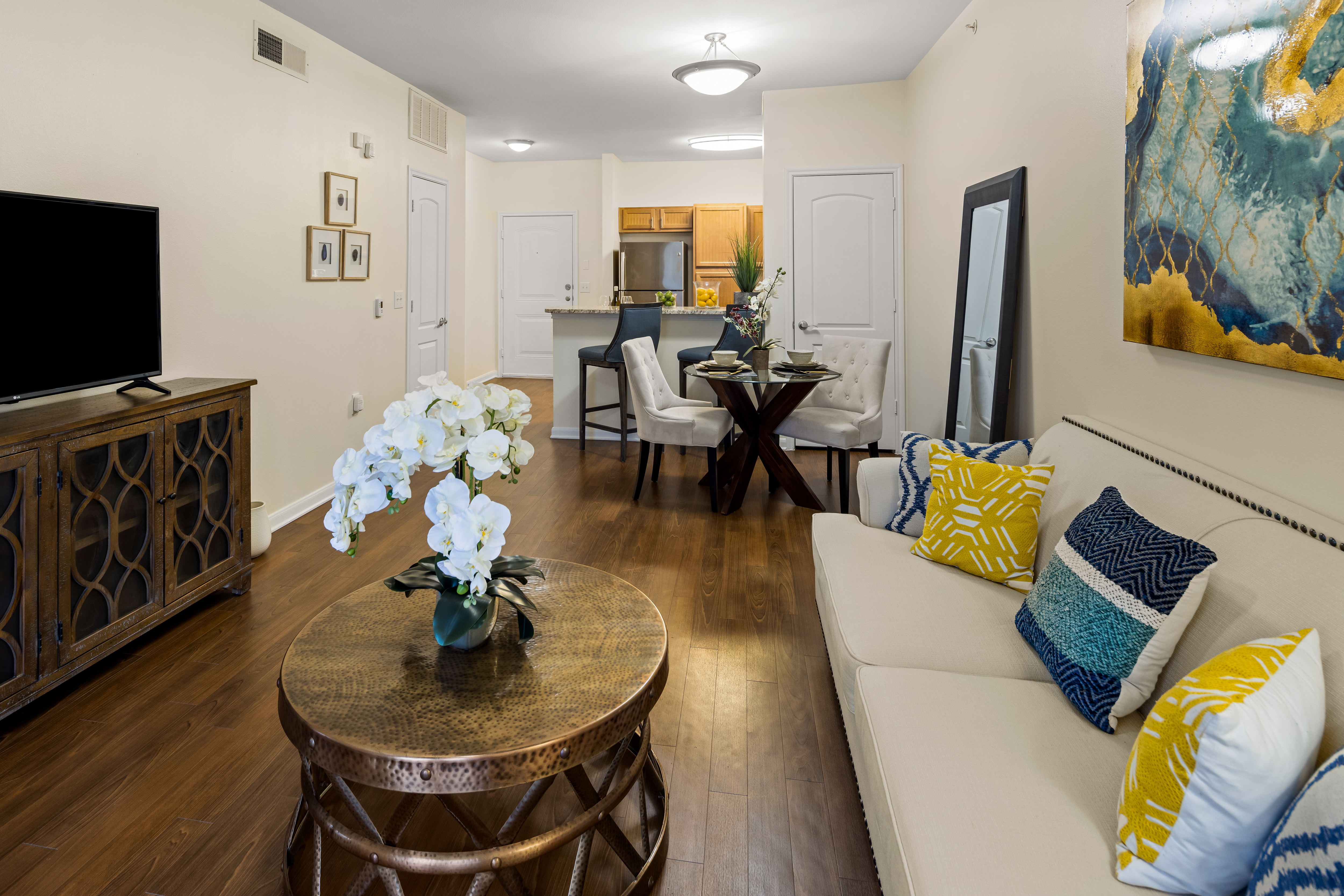 Discovery Village Castle Hills Independent Living_14